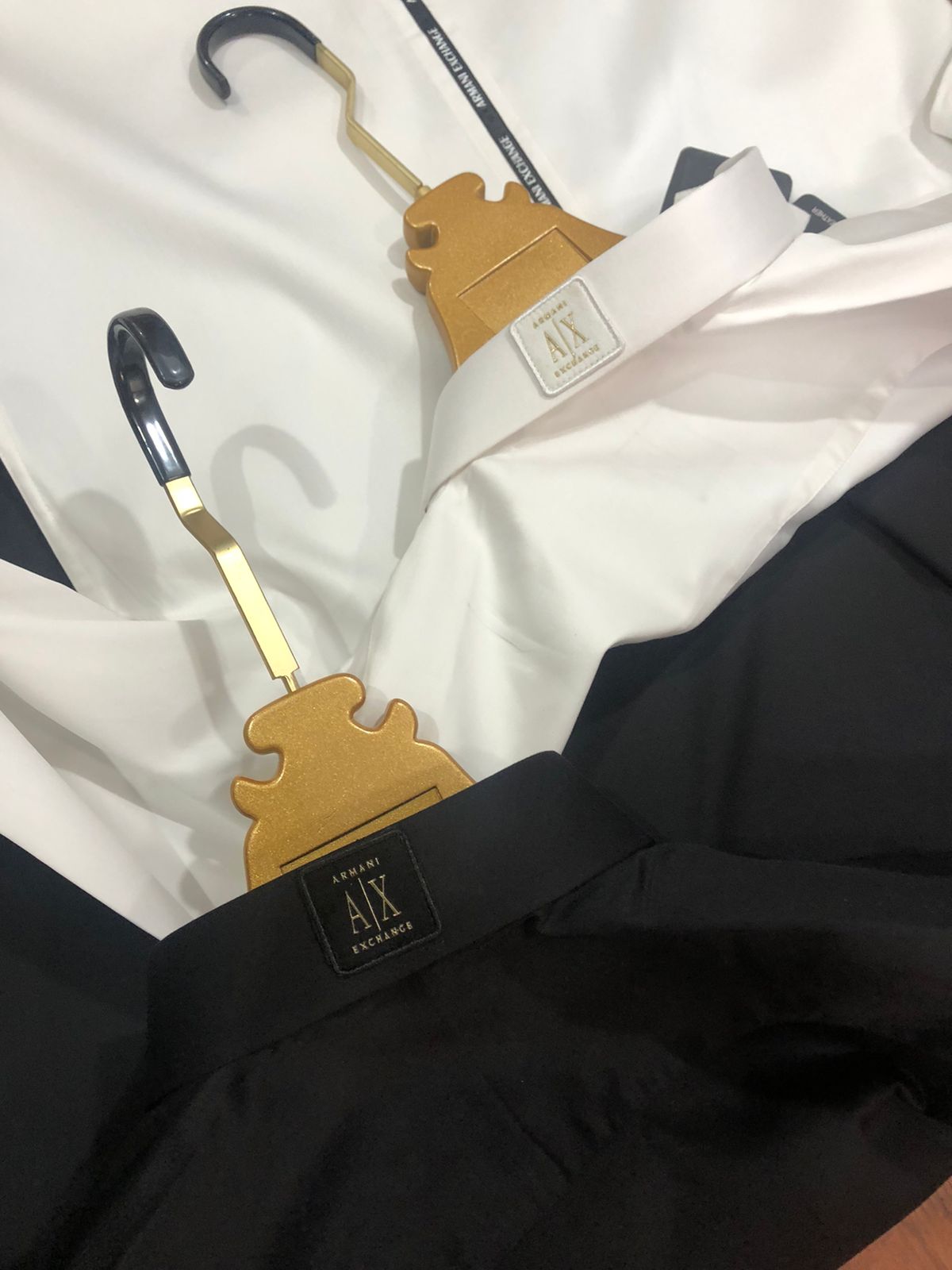 ARMANI EXCHANGE AX FRONT STRIP COLLAR LOGO WHITE SHIRT