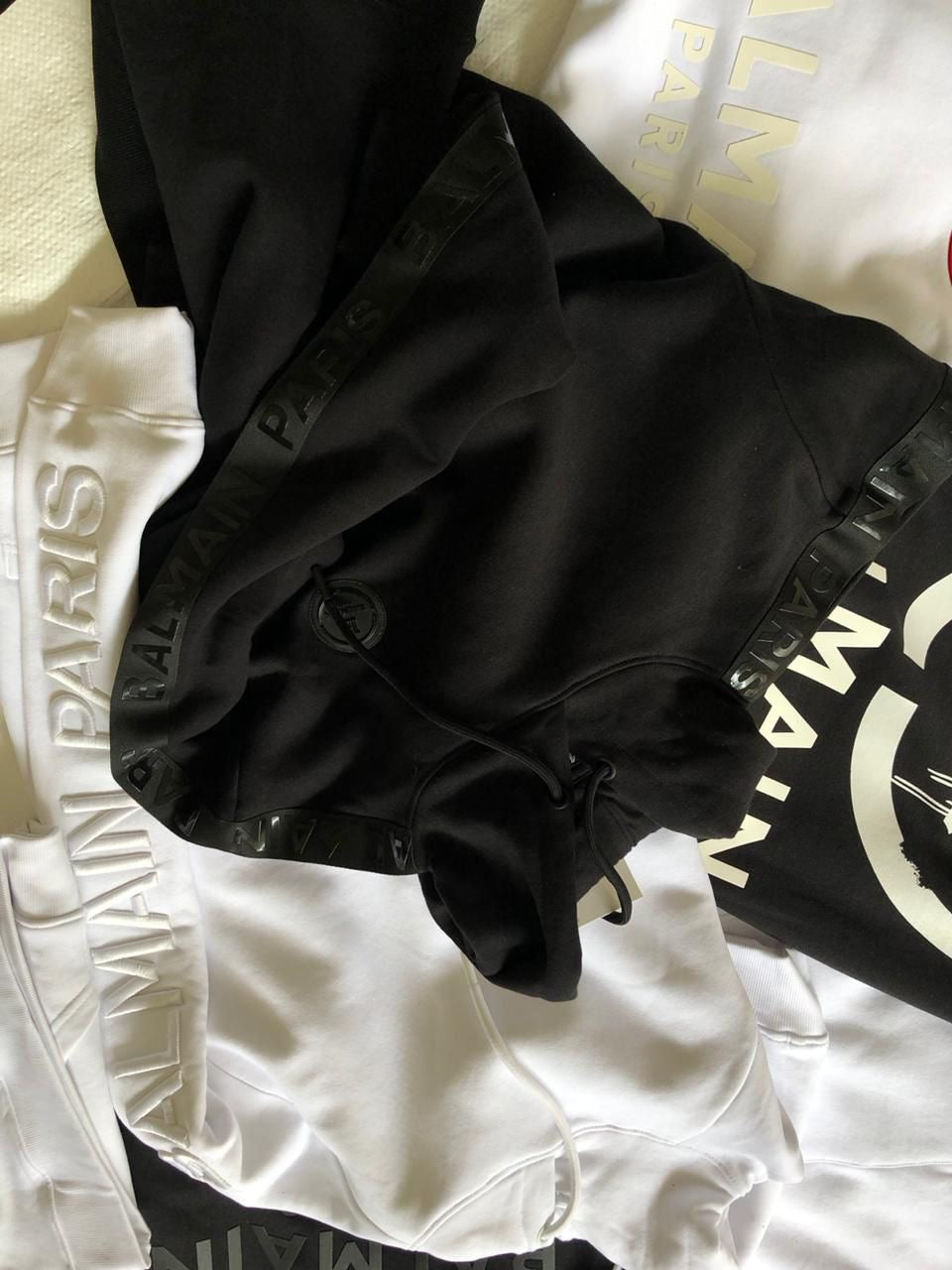 BALMAIN PARIS SLEEV EMBROIDERY WHITE HOODY