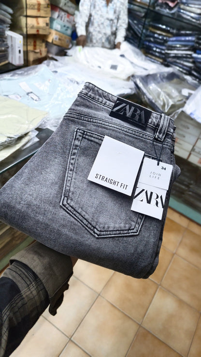 ZARA BAGGY STRAIGHT JEANS