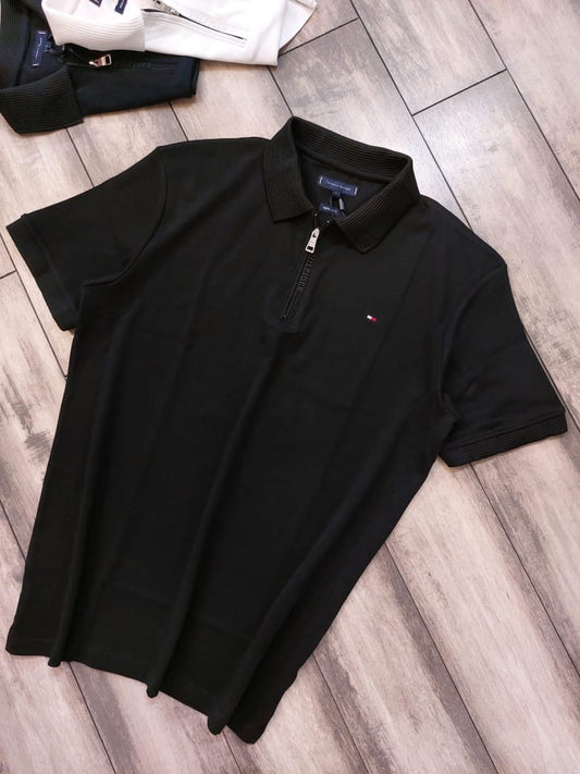 TOMMY HILFIGER TSHIRT