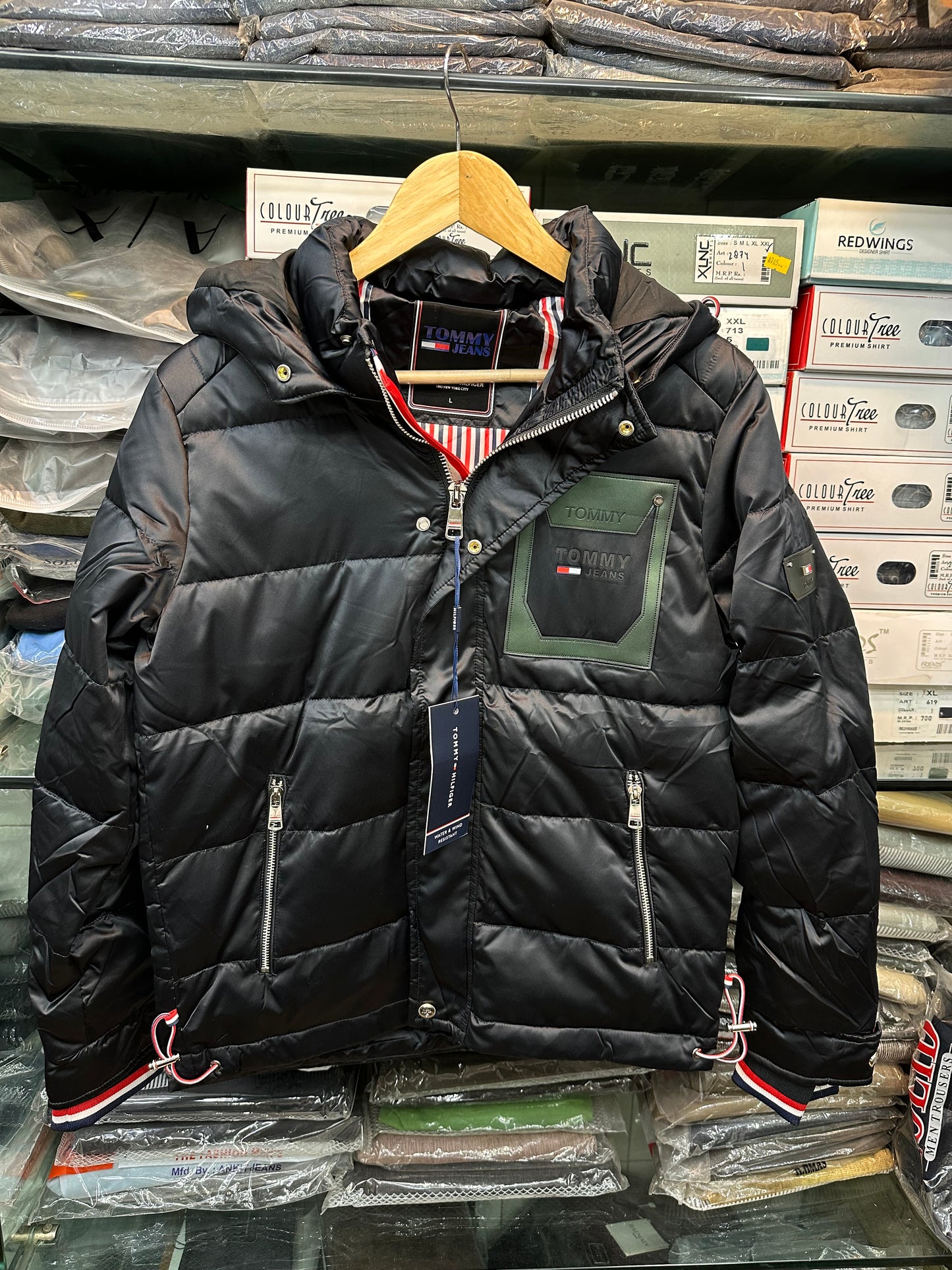 TOMMY HILFIGER JACKET