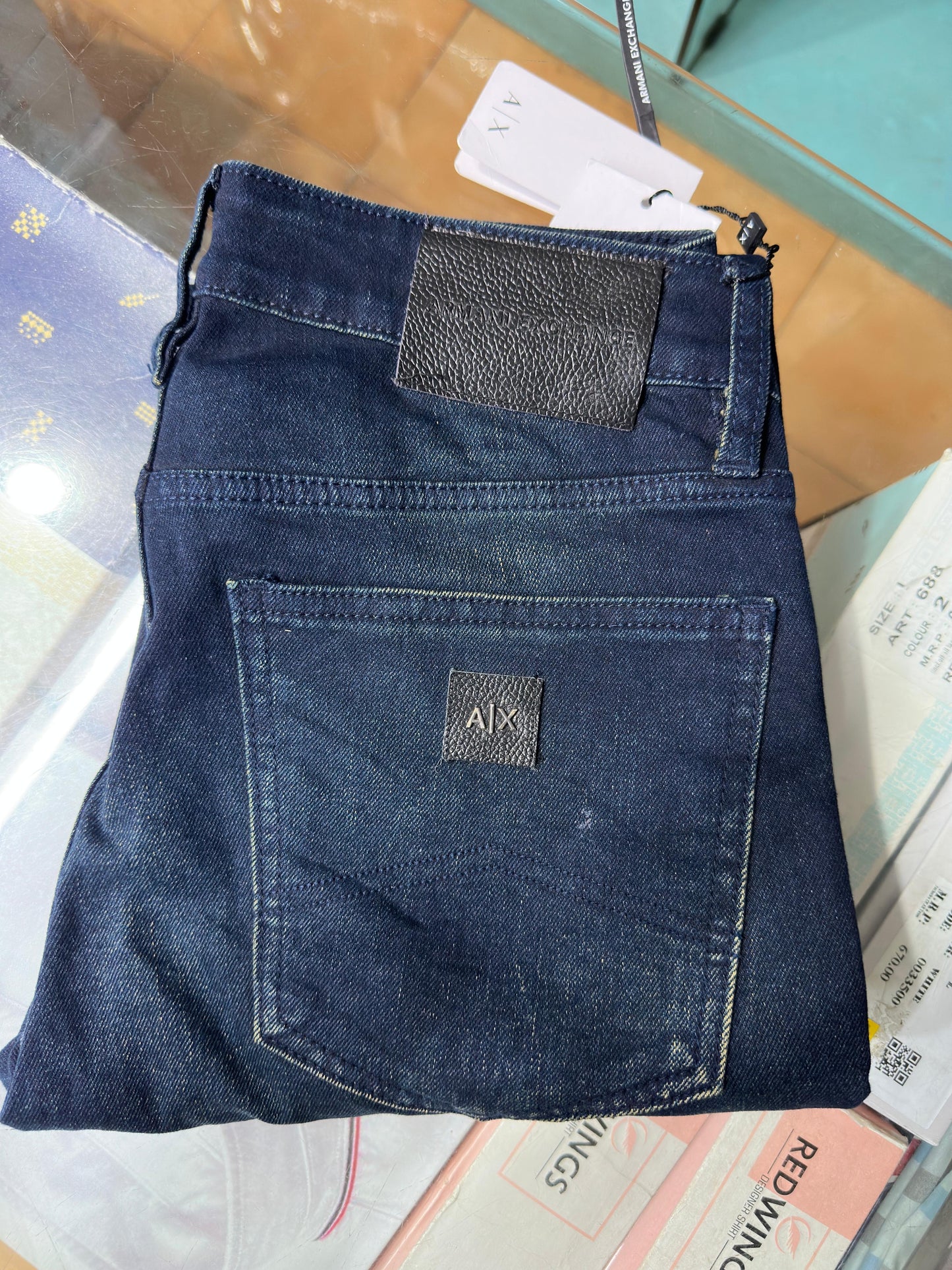 AX ARMANI EXCHANGE JEANS