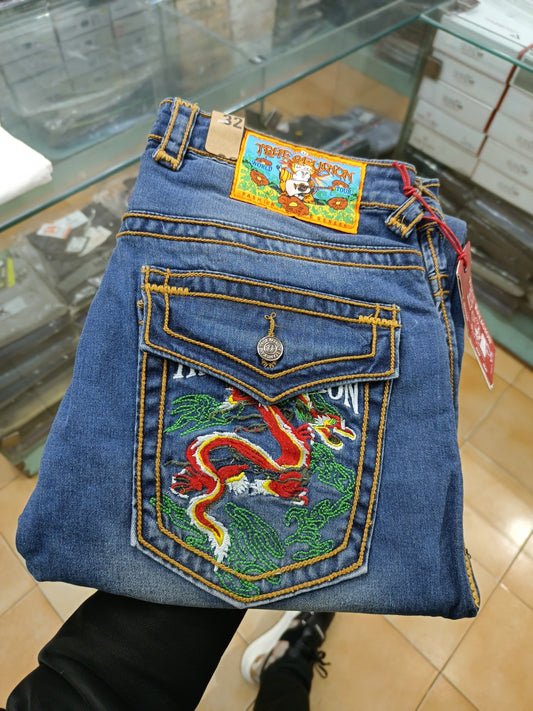 TRUE RELIGION JEANS