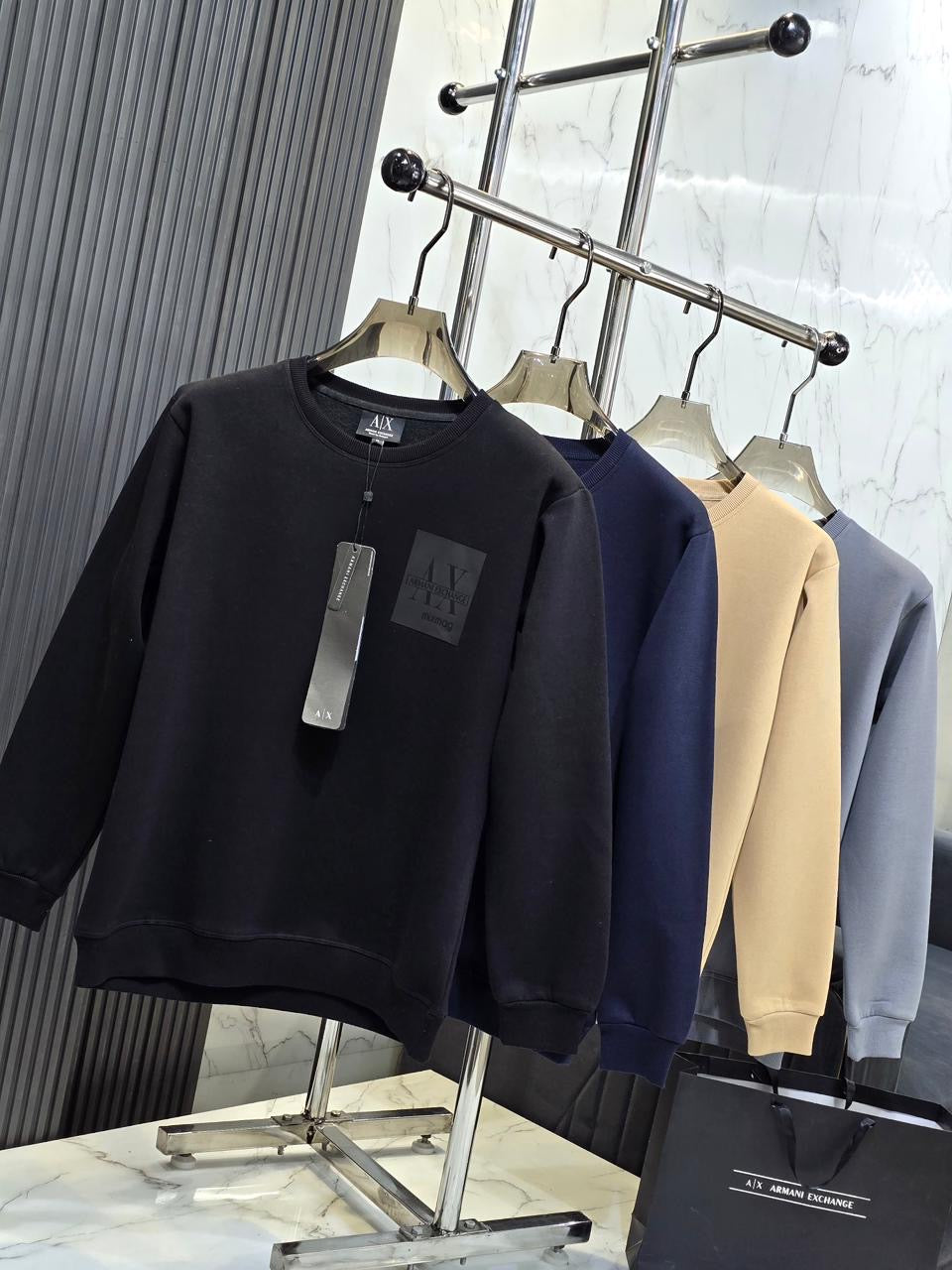 ARMANI EXCHANGE AX BLACK SWEATSHIRT