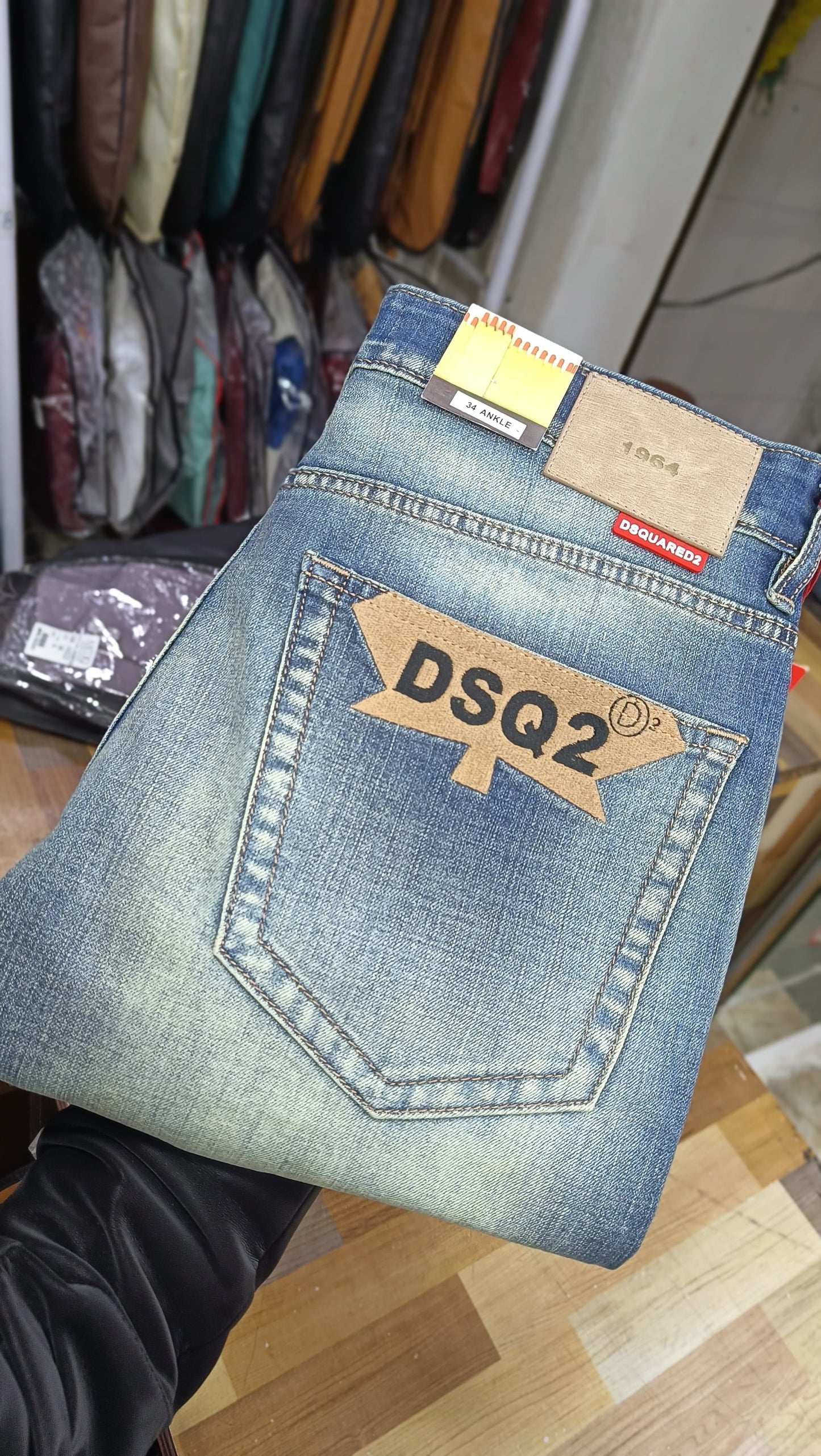 D-SQUARED JEANS
