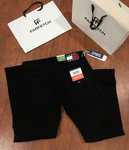TOMMY HILFIGER BLACK JEANS