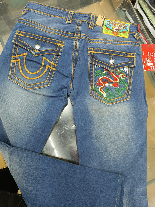 TRUE RELIGION JEANS