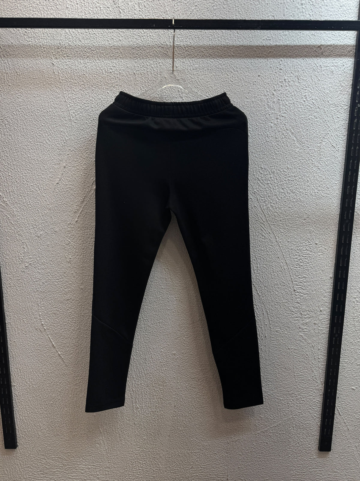 PUMAA TRACK PANT LOWER BLACK