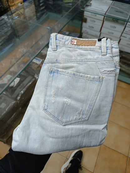 ZARA DAMAGE JEANS