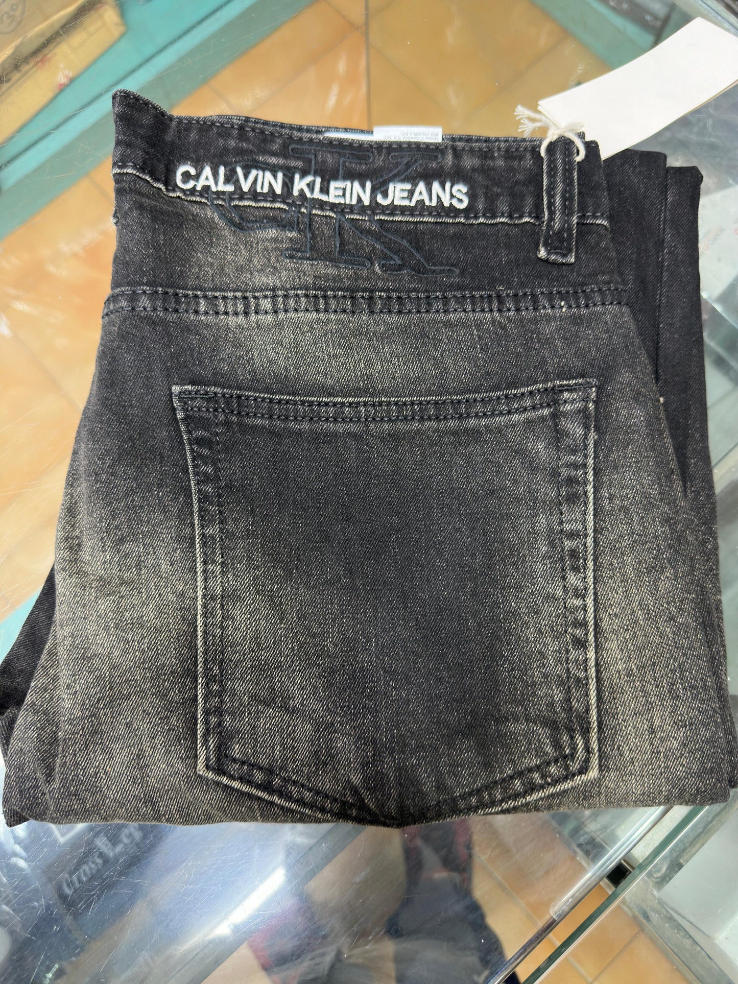 CK CALVIN KLEIN JEANS
