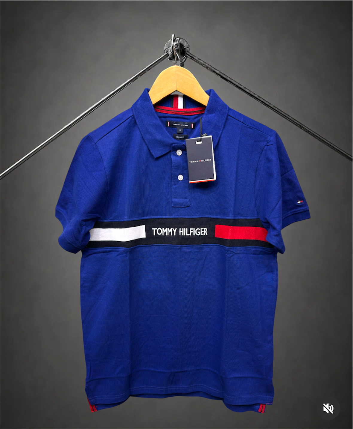 TOMMY HILFIGER TSHIRT