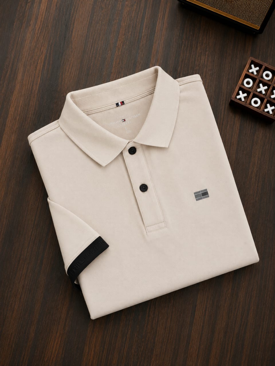 TOMMY HILFIGER BEIGE COLOUR TSHIRT