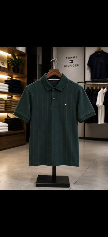 TOMMY HILFIGER GREEN  COLOUR TSHIRT