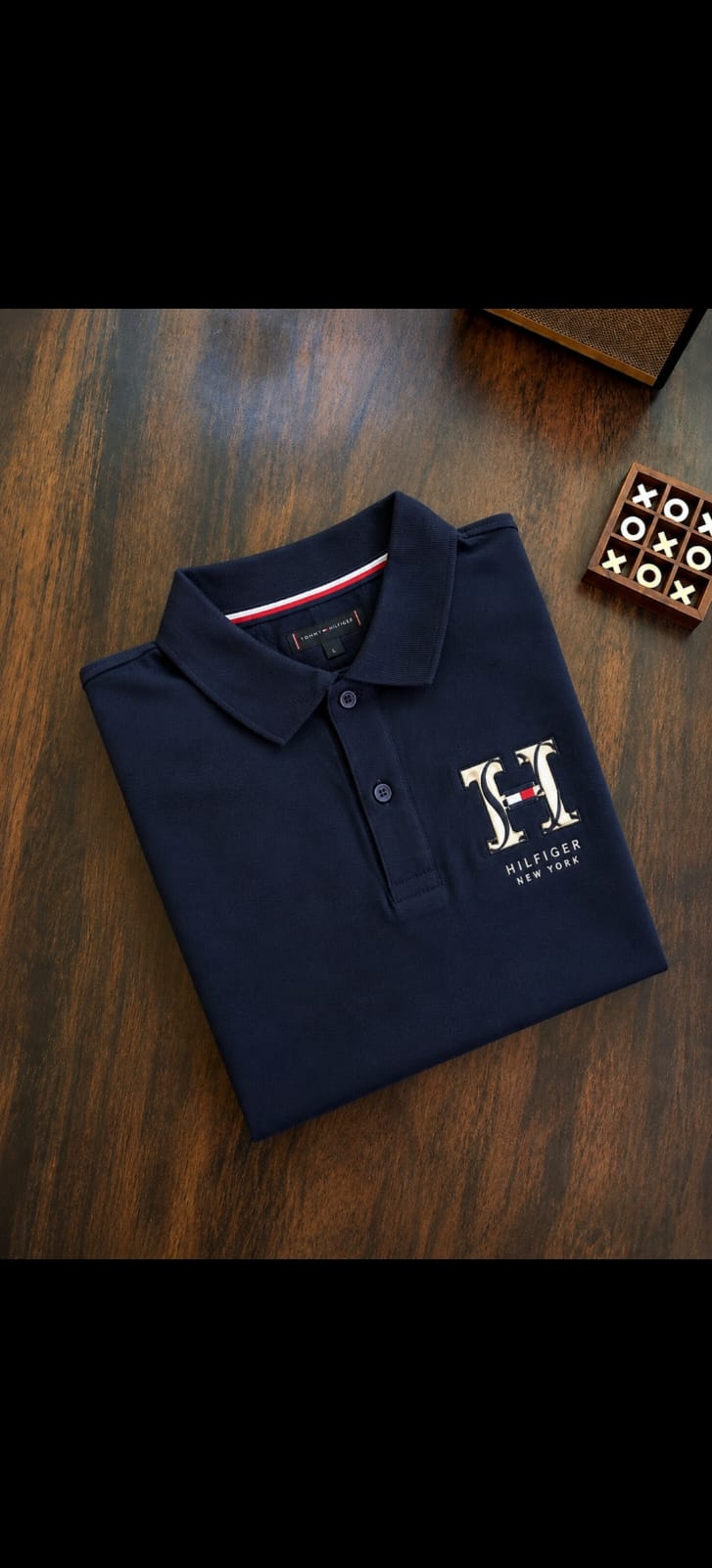 TOMMY HILFIGER NAVY BLUE COLOUR TSHIRT