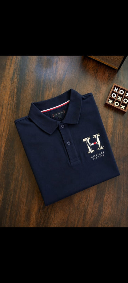 TOMMY HILFIGER NAVY BLUE COLOUR TSHIRT