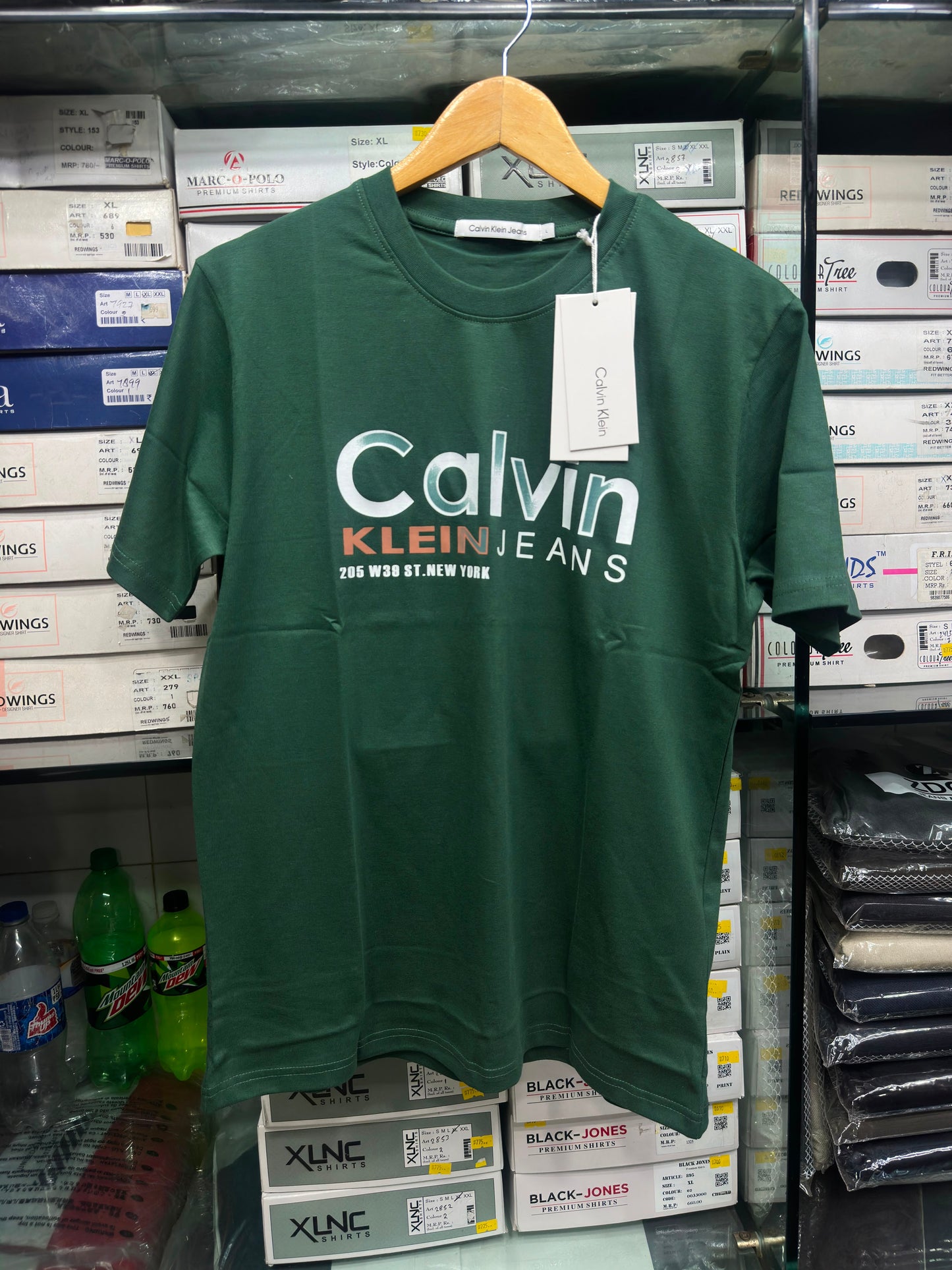 CALVIN KLEIN CK GREEN TSHIRT