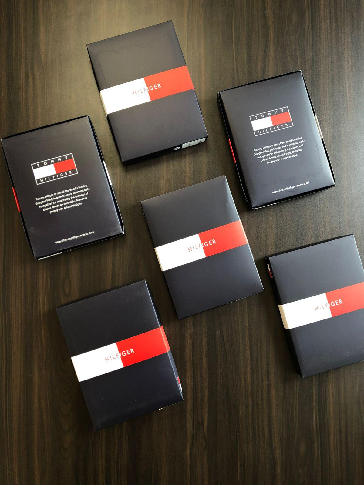 TOMMY HILFIGER TSHIRT