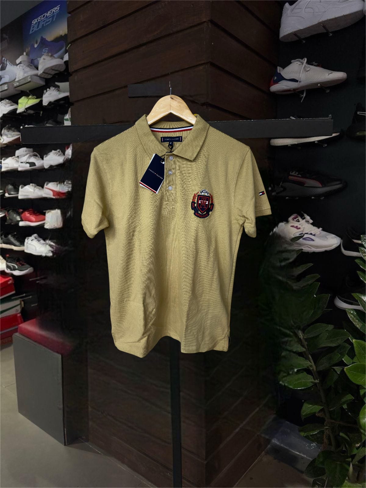 TOMMY HILFIGER TSHIRT